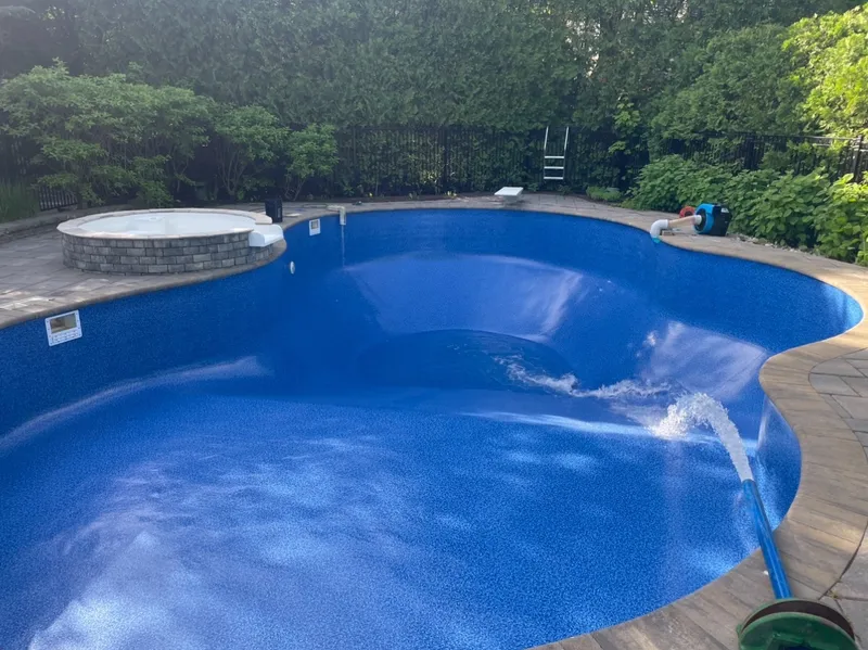 Emergency well water refill service restoring water supply in Ottawa