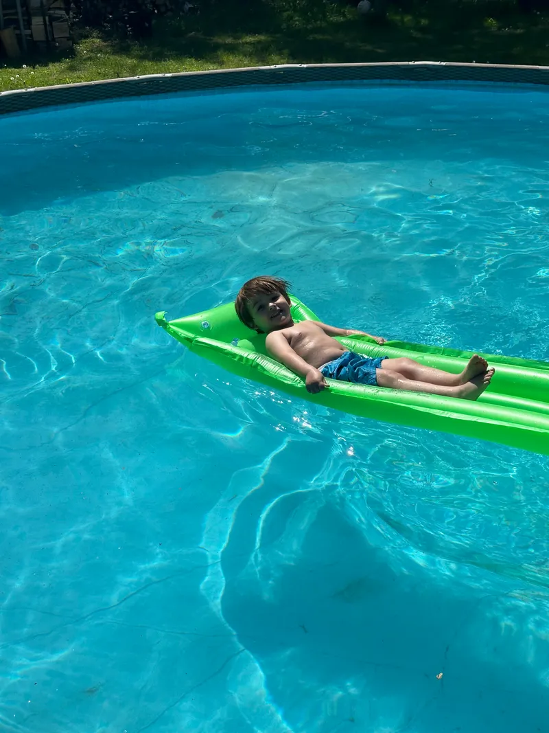 Same-day water delivery truck en route to an Ottawa customer